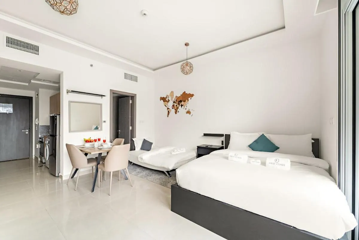 First Class Studio Cozy Luxe Sanctuary Dubai